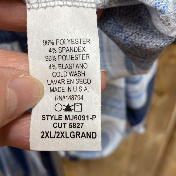 Jumper - Picture 3 of 3